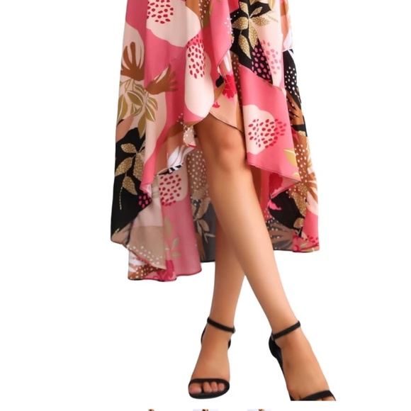 Floral Wrap Dress - Pink and Black - Picture 6 of 8